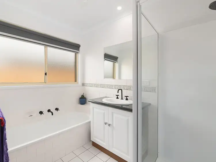 Fifth view of Homely unit listing, 2/87 Tahara Street, Hamlyn Heights VIC 3215