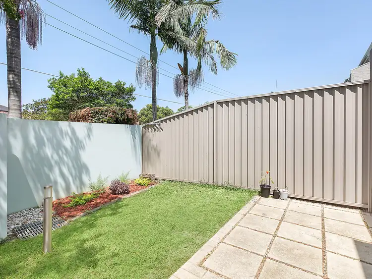 2/27 Miranda Road, Miranda NSW 2228