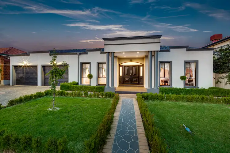 Main view of Homely house listing, 23 Knight Court, Hillside VIC 3037