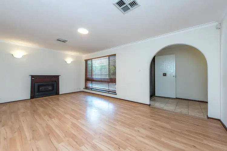 Sixth view of Homely house listing, 18 Mirrelia Way, Riverton WA 6148