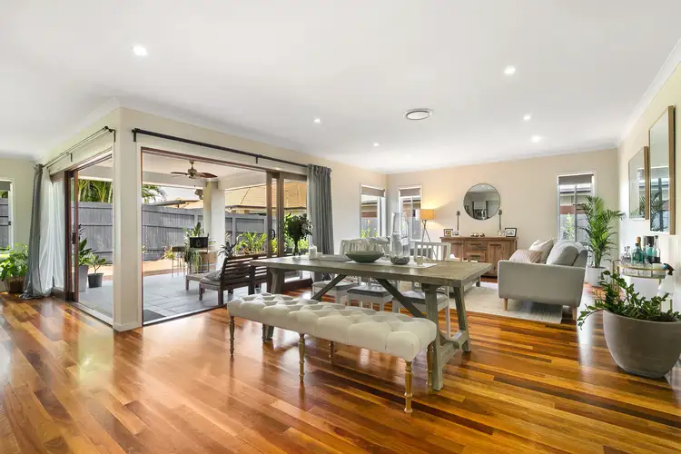 21 Hendos Place, Moggill QLD 4070