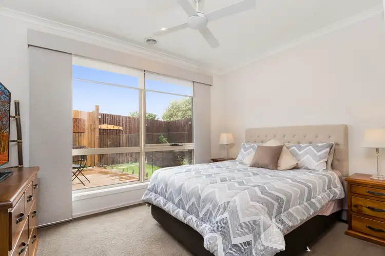 Sixth view of Homely house listing, 29 Sandstone Circuit, Carrum Downs VIC 3201