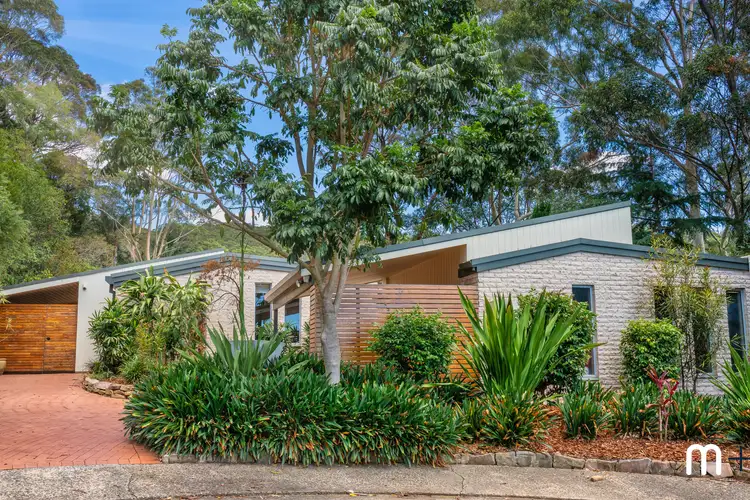 8 President Place, Mount Ousley NSW 2519