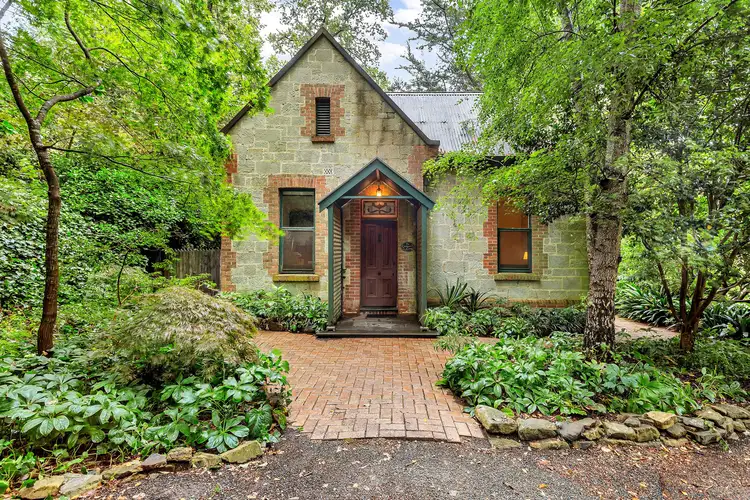 8 Laurel Road, Stirling SA 5152