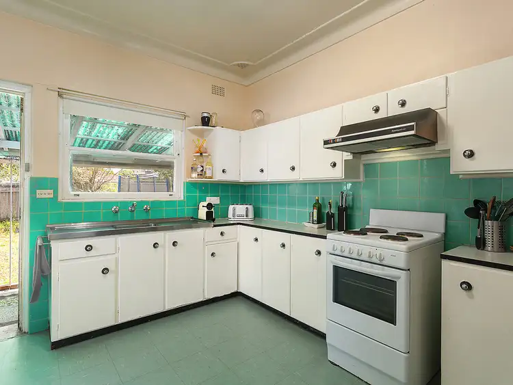 Fifth view of Homely house listing, 3 Weeney Street, Beverley Park NSW 2217