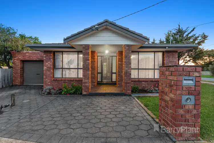 13 Varsity Court, Albanvale VIC 3021