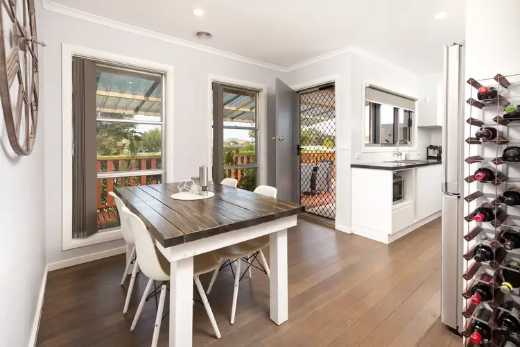 Sixth view of Homely house listing, 2 Skipton Court, Wodonga VIC 3690