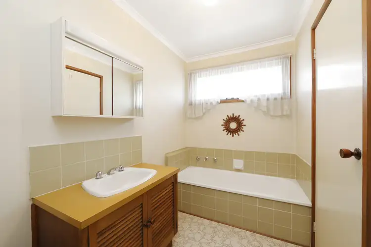 Sixth view of Homely house listing, 3 Lumeah Crescent, Ferntree Gully VIC 3156