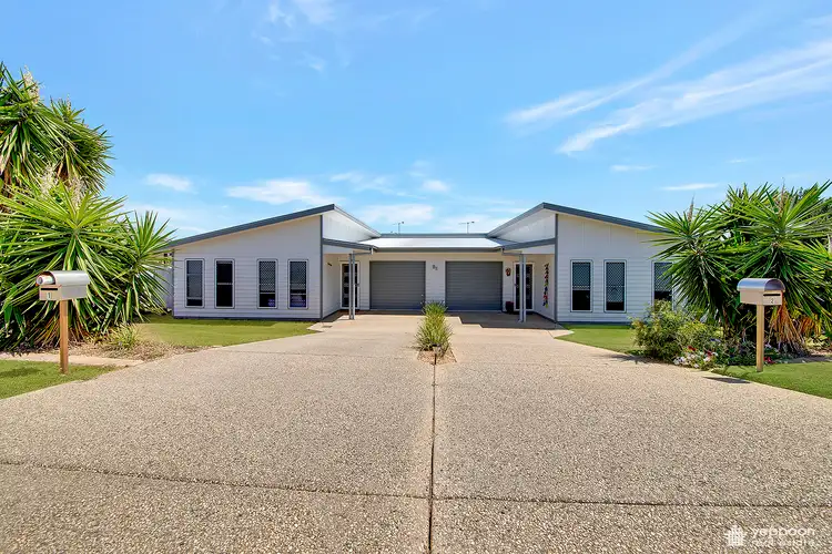 Main view of Homely unit listing, 2/85 Bottlebrush Drive, Lammermoor QLD 4703