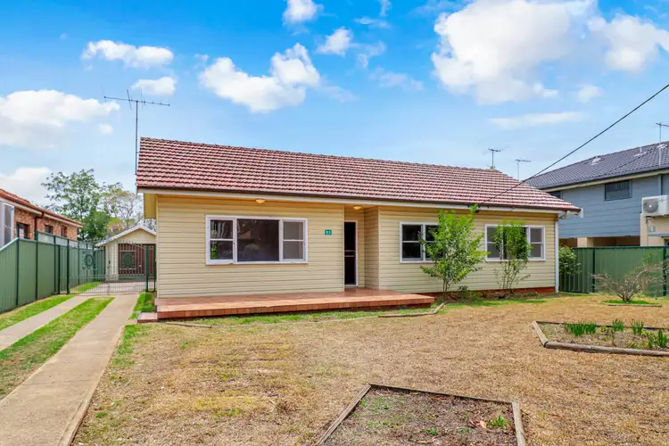 83 Brisbane Street, Oxley Park NSW 2760