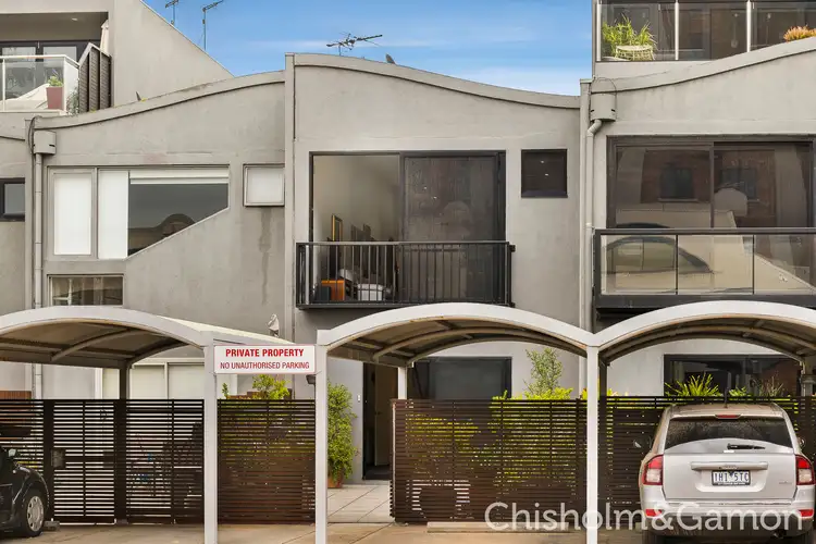 43/15 Beach Street, Port Melbourne VIC 3207