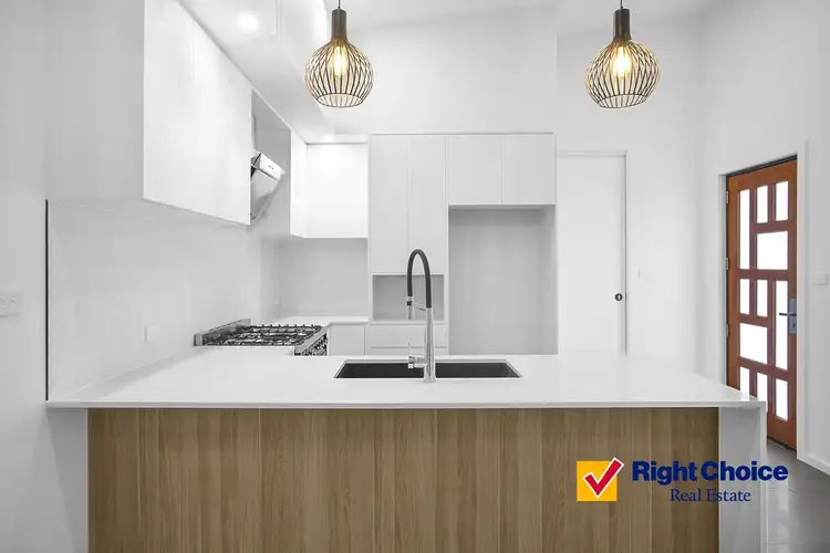 Second view of Homely villa listing, 3/7 Griffiths Street, Oak Flats NSW 2529