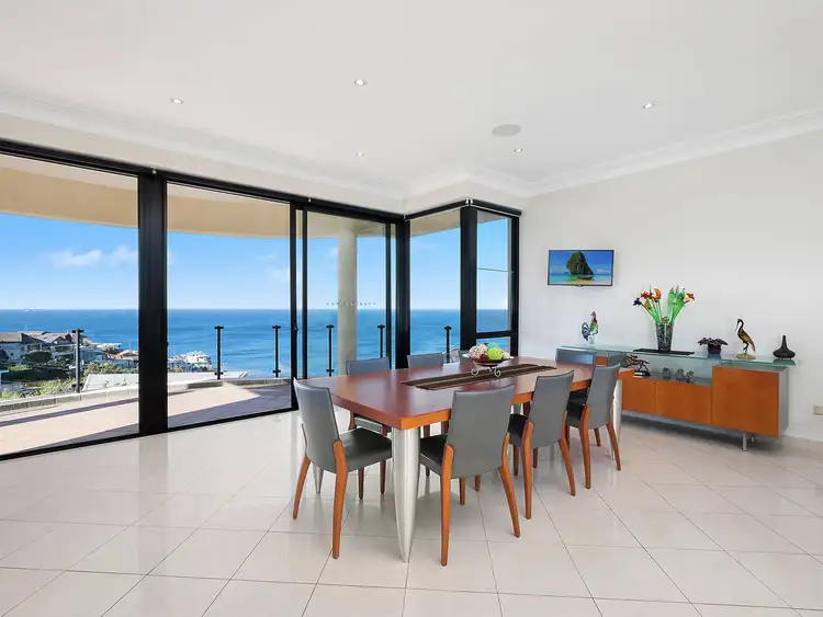 2 Mermaid Avenue, Maroubra NSW 2035