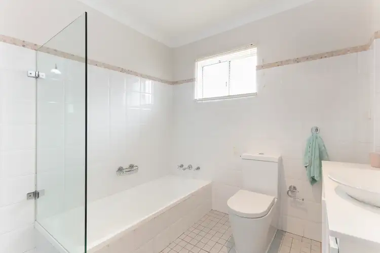Sixth view of Homely unit listing, 6/102-108 Lawrence Street, Freshwater NSW 2096