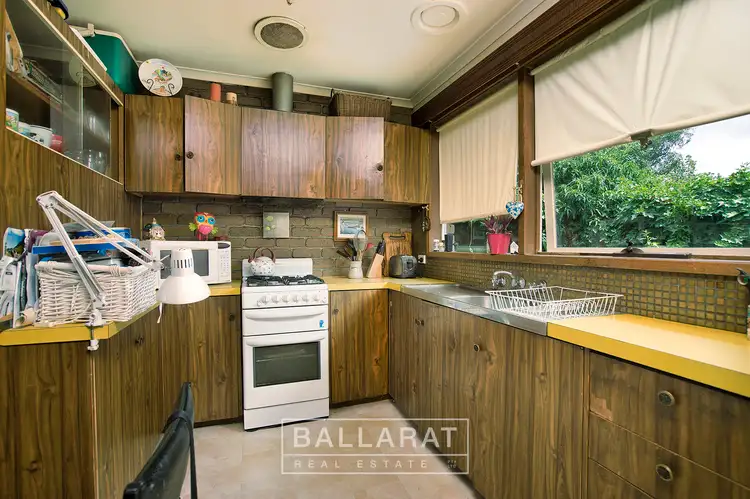 Third view of Homely unit listing, 2/20 Indi Street, Alfredton VIC 3350