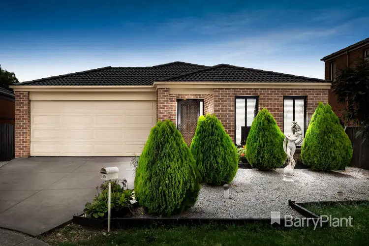 565 The Lakes Boulevard, South Morang VIC 3752