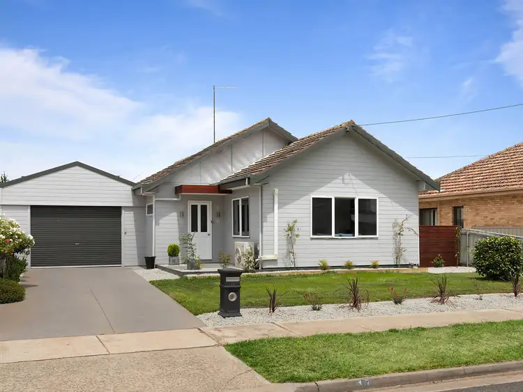 Main view of Homely house listing, 17 Iris Avenue, Wendouree VIC 3355