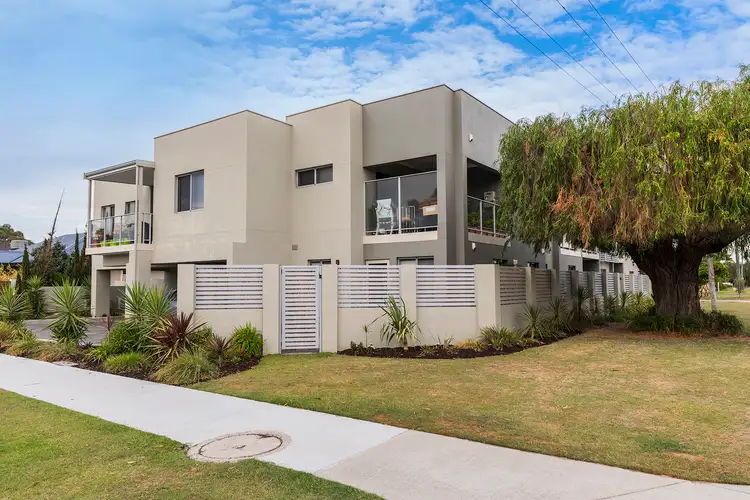 1/130 Sydenham Street, Kewdale WA 6105