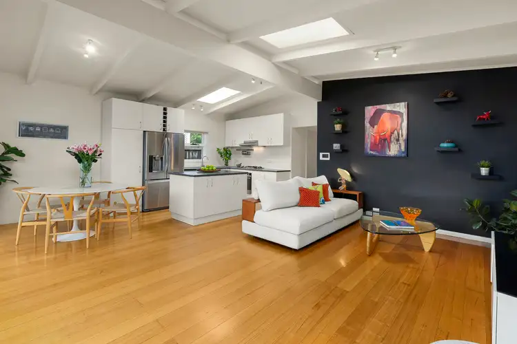 Second view of Homely unit listing, 6 Glenside Street, Avondale Heights VIC 3034