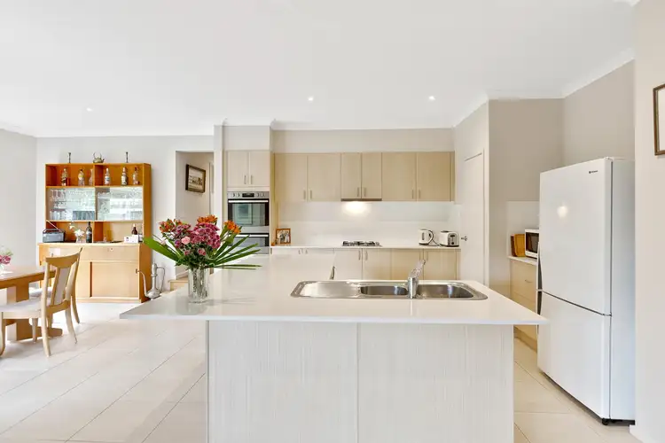 Sixth view of Homely house listing, 6 McAuliffe Close, Mount Eliza VIC 3930
