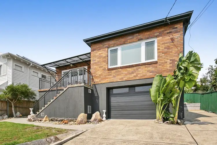 7 Moore Road, Freshwater NSW 2096
