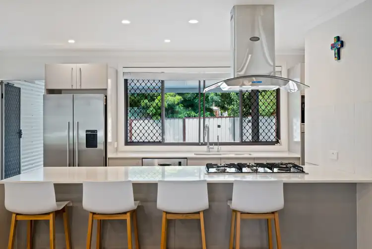Sixth view of Homely house listing, 8 Adelaide Street, Killarney Vale NSW 2261