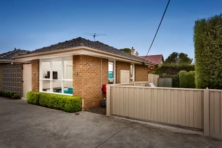 1/74 Bulla Road, Strathmore VIC 3041