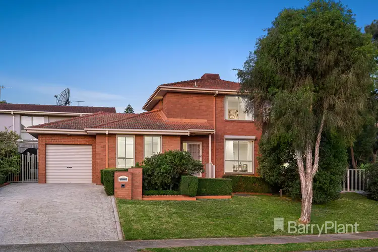 19 Pinnacle Crescent, Bulleen VIC 3105