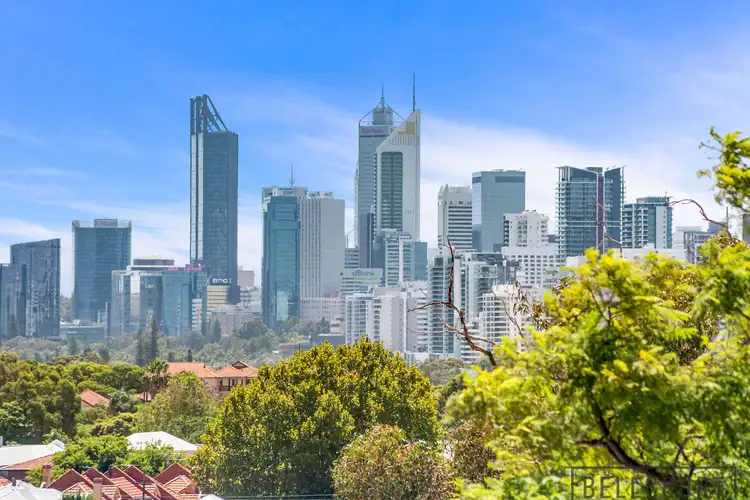 8/17 King George Street, Victoria Park WA 6100