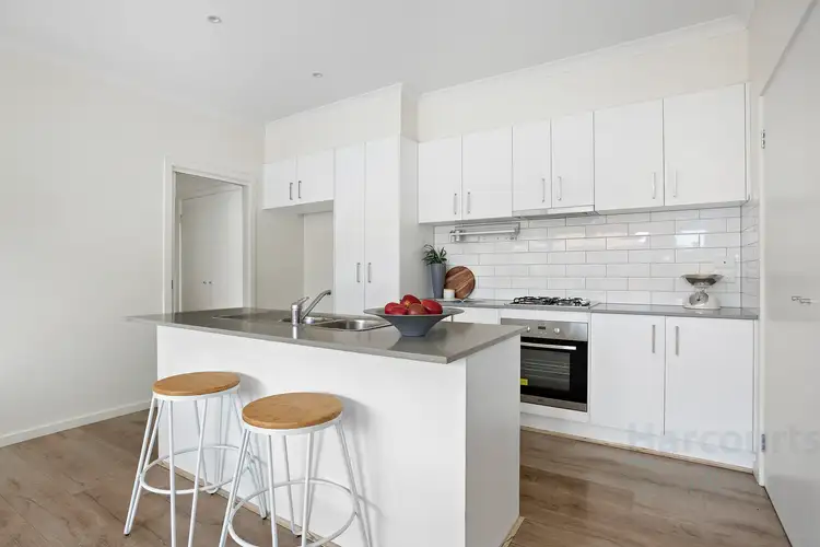Third view of Homely unit listing, 2/5 Royston Close, Mill Park VIC 3082