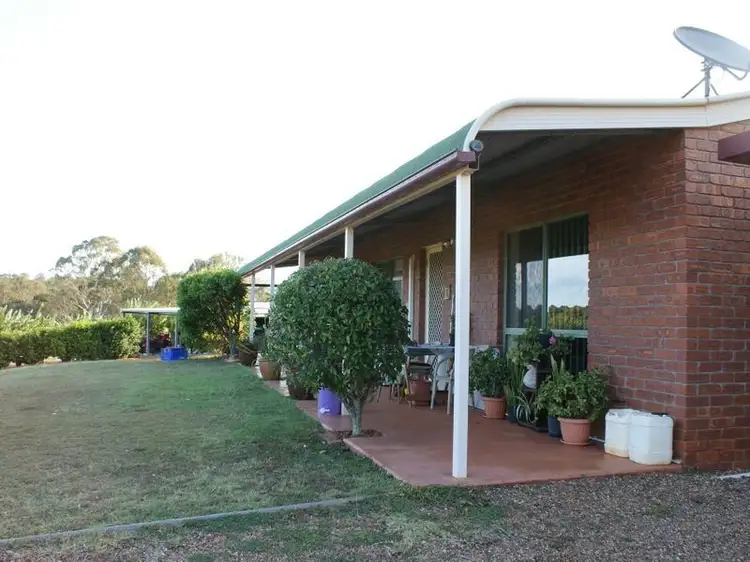 125 Rainbows Road, South Isis QLD 4660