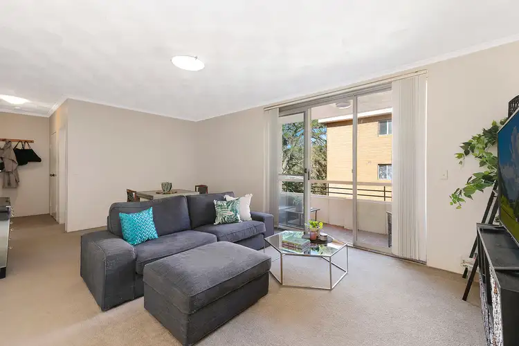 Main view of Homely apartment listing, 17/4-6 Lynvale Close, Lane Cove NSW 2066