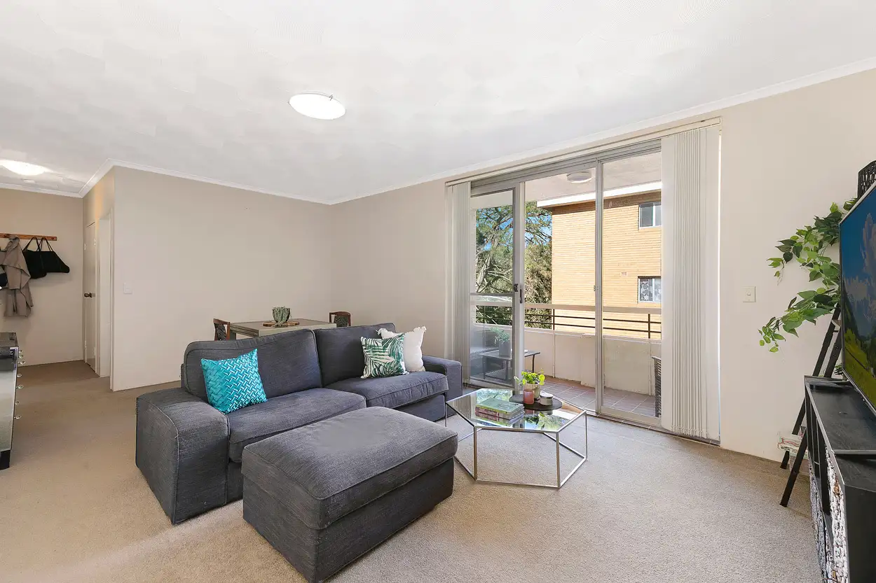 Main view of Homely apartment listing, 17/4-6 Lynvale Close, Lane Cove NSW 2066