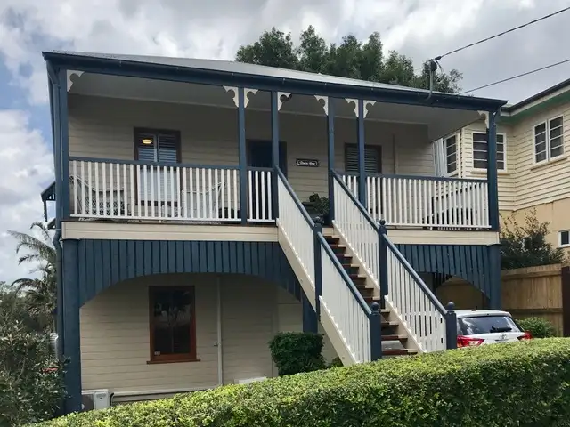 31 Renton Street, Camp Hill QLD 4152