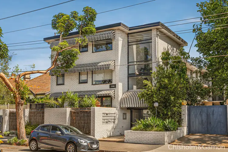 18/40 Ormond Road, Elwood VIC 3184