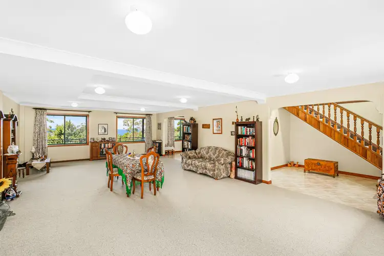 63 Phillip Street, Thirroul NSW 2515