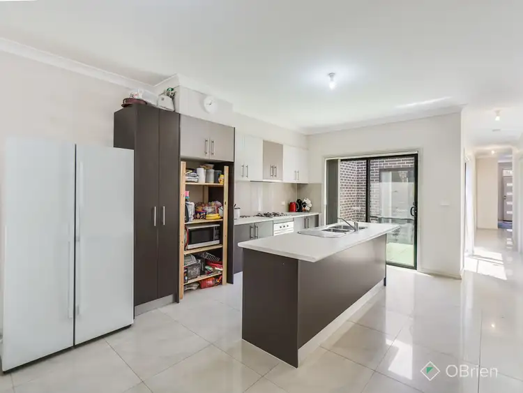 Fifth view of Homely unit listing, 1/7 Katrina Drive, Burnside Heights VIC 3023