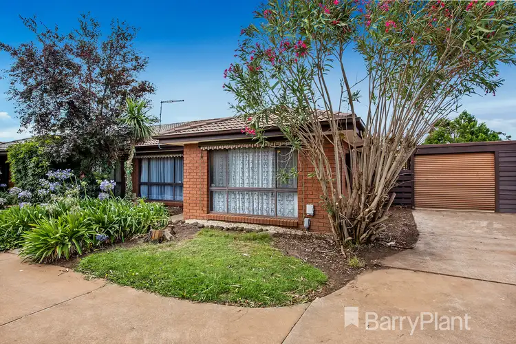 6/39 Wickham Street, Melton South VIC 3338