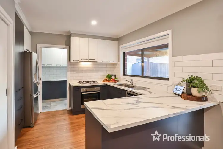 Second view of Homely house listing, 19 Central Park Drive, Mildura VIC 3500