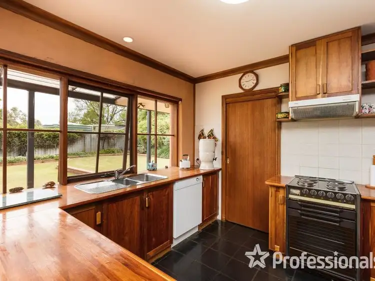 Seventh view of Homely house listing, 9 Dadswell Road, Red Cliffs VIC 3496