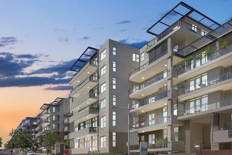 2/5 Bay Drive, Meadowbank NSW 2114