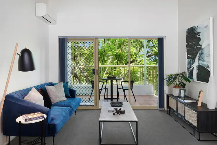 Fifth view of Homely unit listing, 20/15 Clarence Road, Indooroopilly QLD 4068