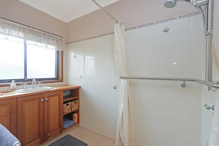 Sixth view of Homely house listing, 4 Eleanor Street, Goulburn NSW 2580