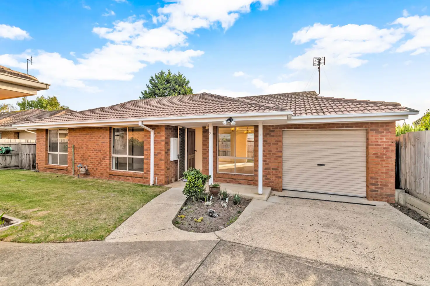 Main view of Homely unit listing, 2/11 Carolanne Drive, Drysdale VIC 3222