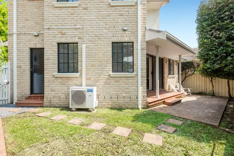 Sixth view of Homely townhouse listing, 4/92 Toronto Parade, Sutherland NSW 2232