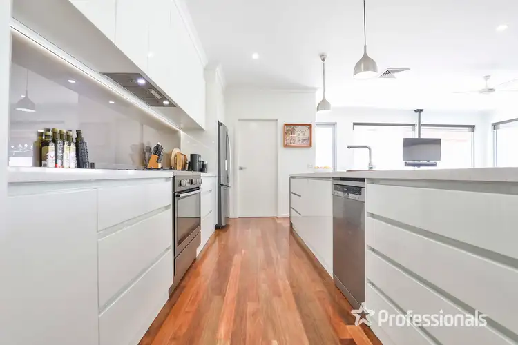 Fourth view of Homely house listing, 261A Cureton Avenue, Mildura VIC 3500