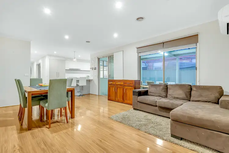 Sixth view of Homely house listing, 5 Shearwater Place, Craigieburn VIC 3064