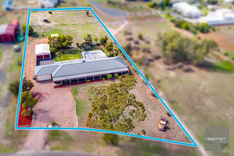 Fifth view of Homely house listing, 10 Parkside Drive, Hopetoun Park VIC 3340