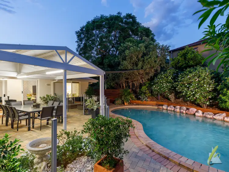 71 McConnell Crescent, Brookfield QLD 4069