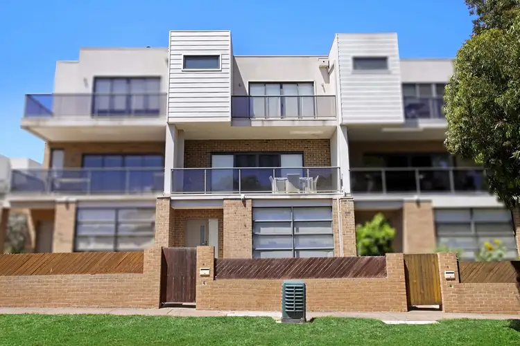 Sixth view of Homely townhouse listing, 4/60 Omar Street, Maidstone VIC 3012